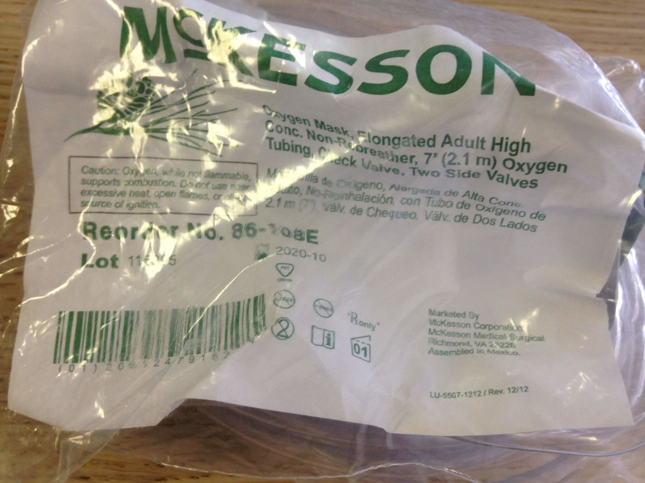 New Mckesson Oxygen Mask Elongated Adult High Conc Non Rebreather