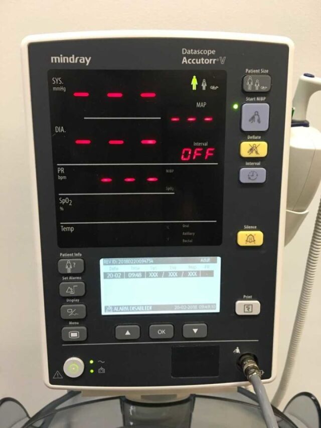 MINDRAY Datascope Accutorr V Monitor