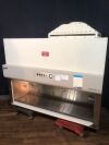 NUAIRE NU-425-600 Biological Safety Cabinet Hood