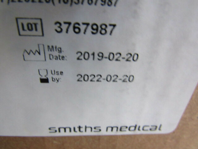 SMITHS MEDICAL MEDEX Smiths Medical Case Qty. of 50 Medex Ref: MX5341L 4-Way Stopcock w/ Swivel Male Luer Lock Exp. 02/2022