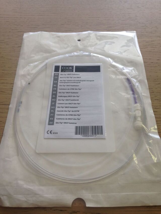 COOK G22719 Glo-Tip ERCP Catheter, 320cm 5.5 Fr (X)