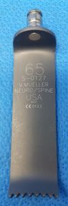V. MUELLER S-0127 Retractor Blade
