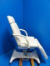 SILOUET-TONE ELITE SILVER STAR MANUAL TREATMENT TABLE / CHAIR