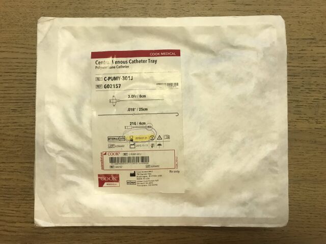 COOK G02157 Central Venous Catheter Tray, Polyurethane Catheter (X)