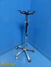PILLING WECK / Luxtec Surgical Light-Source Stand / Mobility Cart