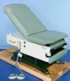 UMF MEDICAL 4040-650-200 Exam Table