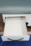 UMF MEDICAL 4040-650-200 Exam Table