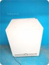 YAMATO SCIENTIFIC IC-63 Incubator
