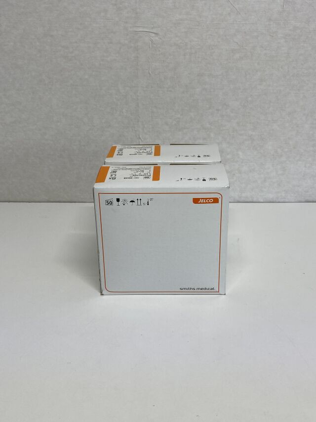 SMITHS MEDICAL Box of 50  Protect IV 3048 Exp. 04-2021 (#D4) 3048