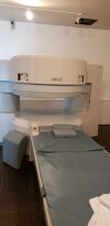 HITACHI AIRIS II MRI Scanner