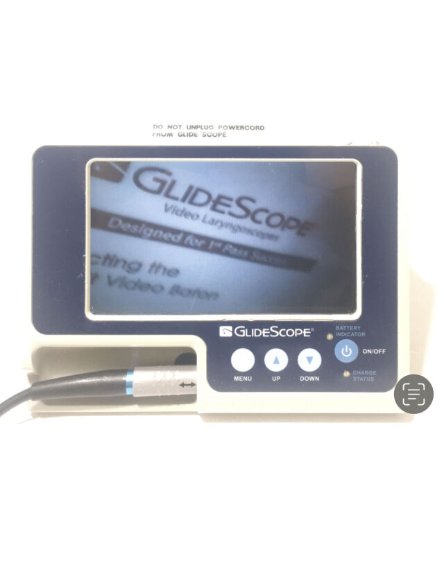 VERATHON Glidescope Portable GVL Video Laryngoscope Monitor W 3/4 Camera button Laryngoscope Laryngoscope