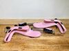 ALLEN MEDICAL 0-YFESP-L-A2 Pinkfin stirrups (Pair)