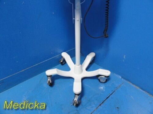 WELCH ALLYN Vital Signs 6000 Series W/ New Leads Bar scaner Stand~ Monitor