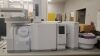 SHIMADZU GCMS-QP2010 SE Gas Chromatograph