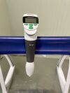 THERMO SCIENTIFIC Electronic Finnpipette 0.5-5ml Pipetter