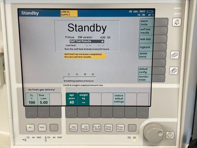 DRAEGER Primus YOM 2008 Anesthesia Machine