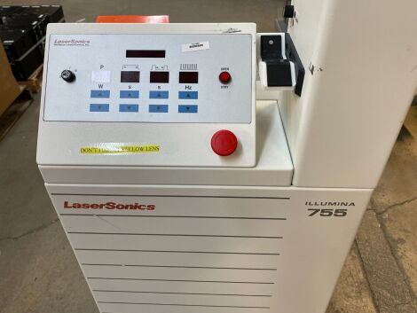 HERAEUS LaserSonics Illumina 755 Laser - Co2