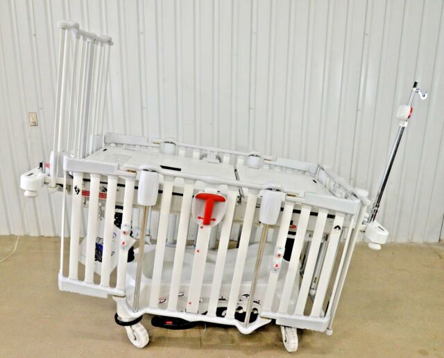 STRYKER Cub Pediatric Crib FL19H - 161109 Pediatric Crib