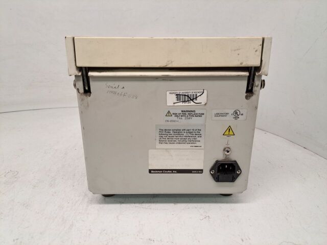 BECKMAN COULTER Microfuge 18 Centrifuge