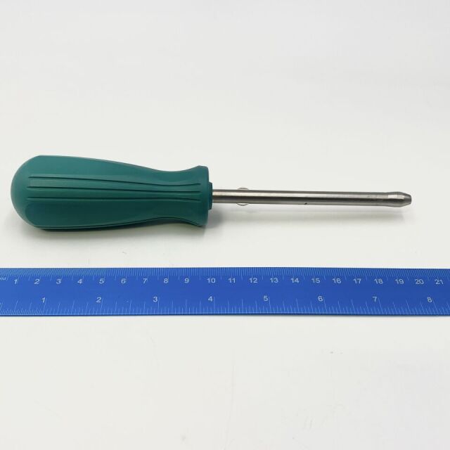 SMITH & NEPHEW 72200911 Cannulated Reusable Obturator 8.5mm x 72mm - 4.3, Green