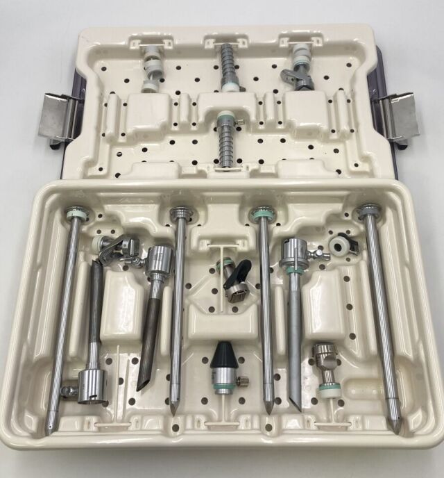 KARL STORZ 27717G-1 Karl Storz Endoscopy Tray with 15 Instruments, Trocars and Cannulas