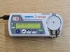 KENDALL kimal ivantage Infusion Pump with pole clamp and power adapter Pump IV Infusion