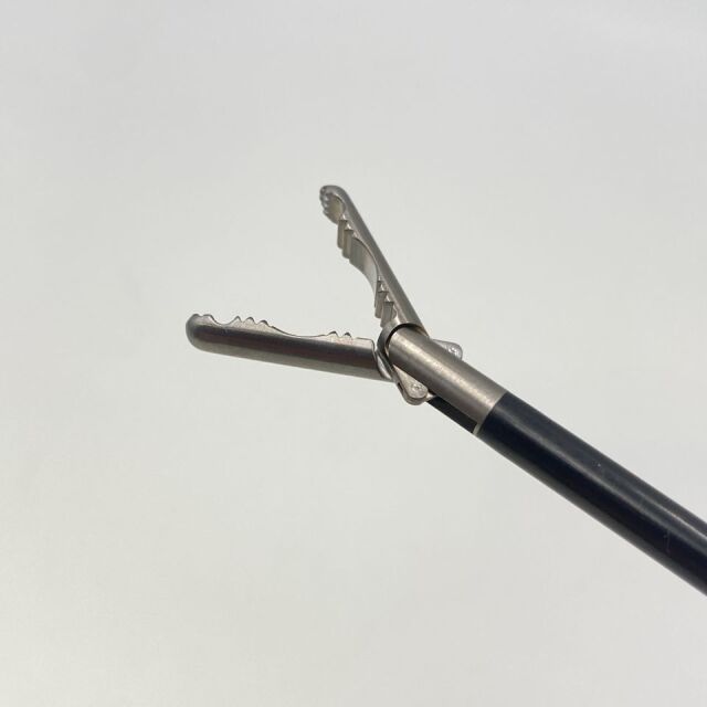 JARIT ( B625-108 ) ROTO-LOK Dual Cup Grasping Forceps, 5mm x 338mm