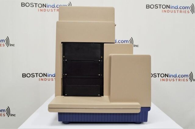 MOLECULAR DEVICES FlexStation 3 Microplate Reader