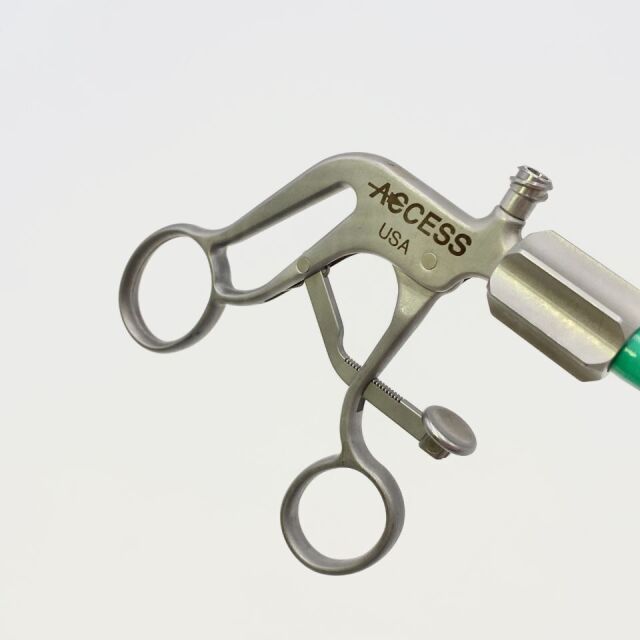 SYMMETRY SURGICAL 32-5104R ACCESS Babcock Grasping Forceps, 60 Degree Opening, 18mm Tip Size, with Ratchet Lock Handle