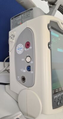 PHILIPS HeartStart MRx Defibrillator