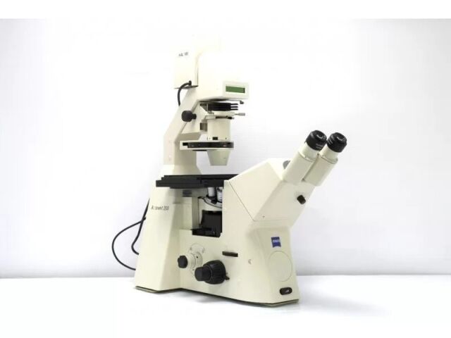 ZEISS Axiovert 200 Microscope