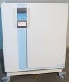 THERMO SCIENTIFIC HERAcell 240i CO2 Incubator with Roller Racks Assembly Incubator