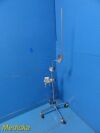 BIRD Air-Oxygen Blender 03800A W/ Stand, O2 Flowmeter & Water Bag Pole