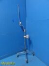 BIRD Air-Oxygen Blender 03800A W/ Stand, O2 Flowmeter & Water Bag Pole