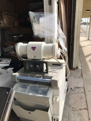 GE AMX-4 Plus Portable X-Ray