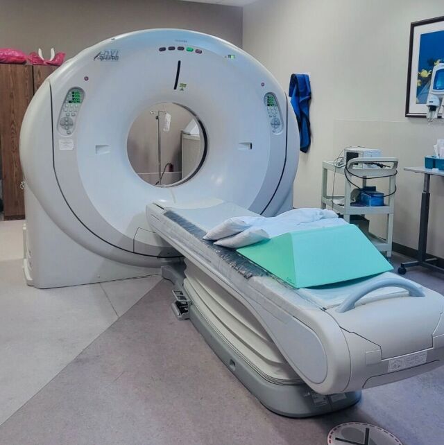 TOSHIBA Aquilion RXL CT Scanner