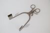 V. MUELLER NL5386 Meyerding Retractor, 15.9cm, Blunt, Double-Ended, 3 Prongs
