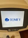 TOMEY RT-7000 Autorefractor