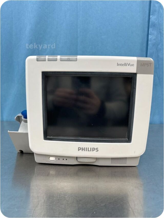 PHILIPS IntelliVue MP5T M8105AT Patient Monitor