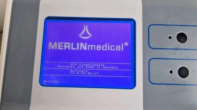 MERLIN MC 4 plus Analyzer MC4plus semi-automatic coagulometer CoaguChek Lab Analyzer