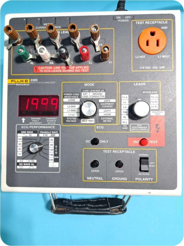 FLUKE BIOMEDICAL 232D  Safety/ Analyzer ECG unit