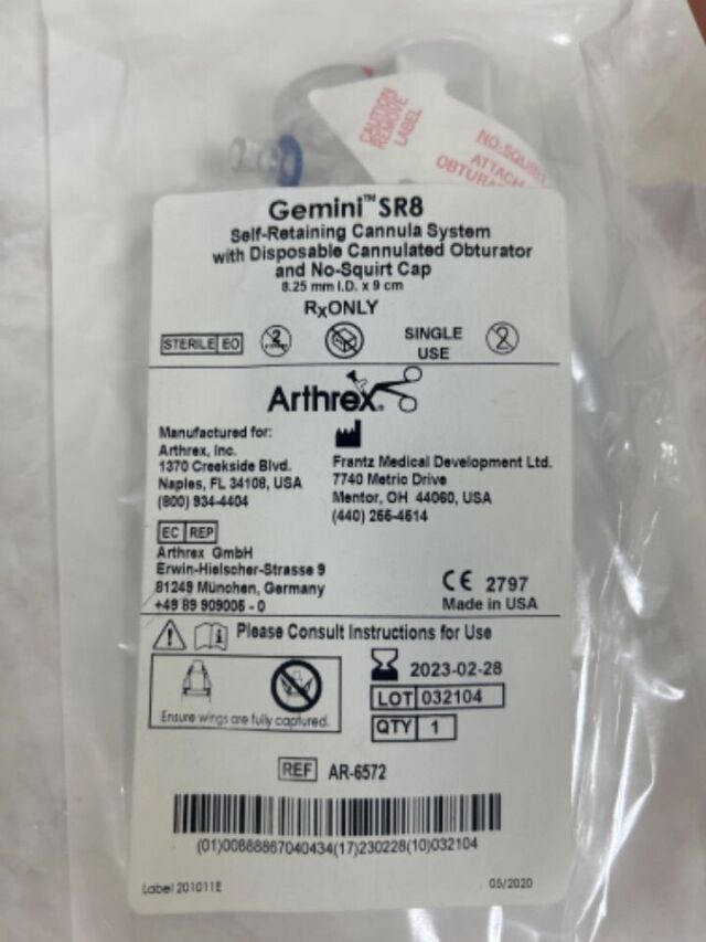 ARTHREX AR-6572 Gemini SR8 Self-Retaining Cannula System with Disposable Cannulated Obturator and No-Squirt Cap 8.25mm ID x 9cm