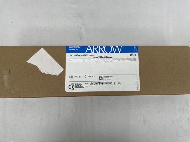 TELEFLEX SAC-02318-PBX ARROW - Arterial Catheterization Set 18Ga x 23cm