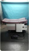 ENOCHS 4000 Exam Table