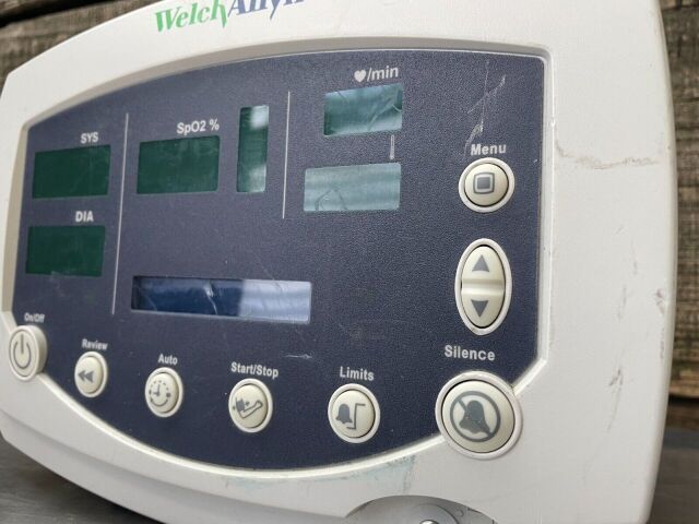 WELCH ALLYN 53NTO Patient Monitor Bare Unit -C Grade-