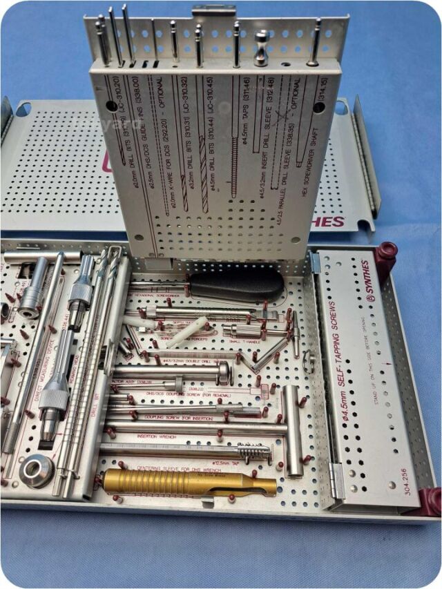 SYNTHES DHS/DCS  Orthopedic Surgery Instruments