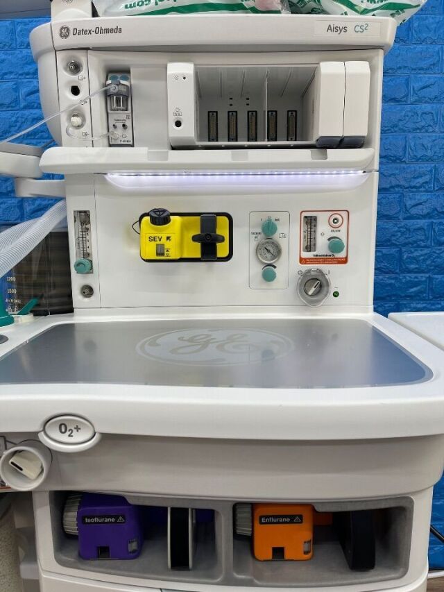 GE Aisys CS2  YOM: 2013 Anesthesia Machine