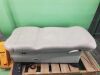 MIDMARK 625-001 Barrier Free Bariatric Exam Table (Year: 2012) w/ Footswitch