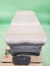 MIDMARK 625-001 Barrier Free Bariatric Exam Table (Year: 2012) w/ Footswitch