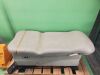 MIDMARK 625-001 Barrier Free Bariatric Exam Table (Year: 2012) w/ Footswitch